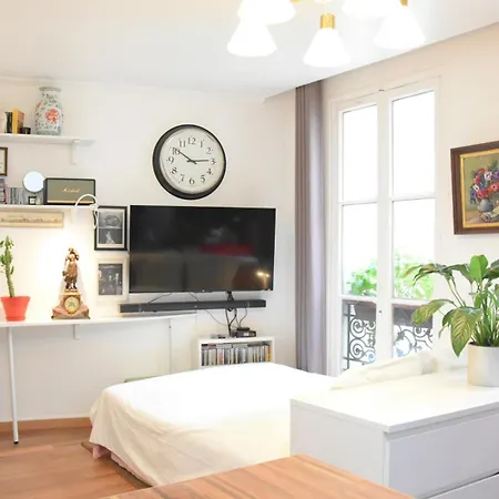 Cosy And Lovely Flat Close To Notre Dame Cathedral * Paříž